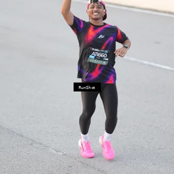 Runner Photo 6816091