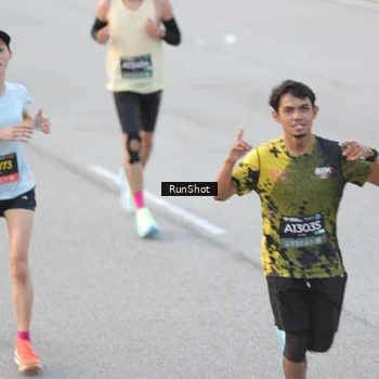 Runner Photo 6816099