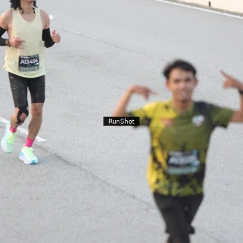 Runner Photo 6816102