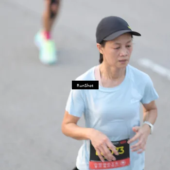 Runner Photo 6816116