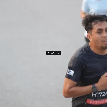 Runner Photo 6816130