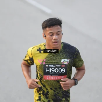 Runner Photo 6816146