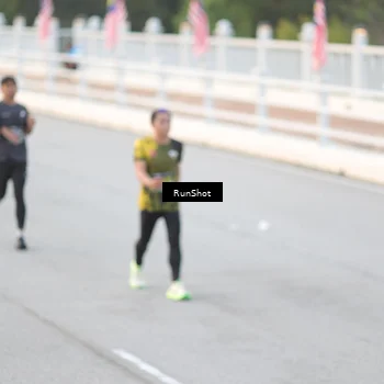 Runner Photo 6816151