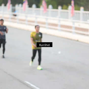 Runner Photo 6816152
