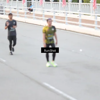 Runner Photo 6816153