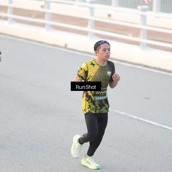 Runner Photo 6816168