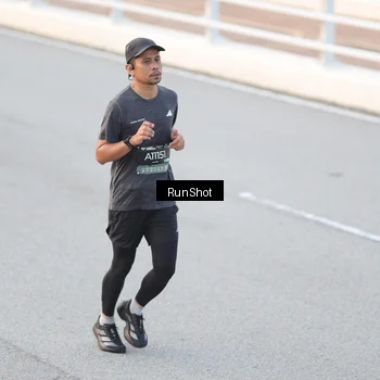 Runner Photo 6816177