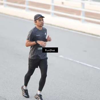 Runner Photo 6816178