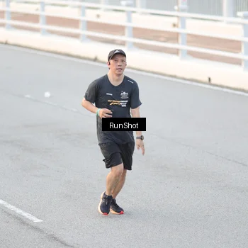 Runner Photo 6816183