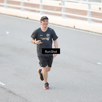 Runner Photo 6816186