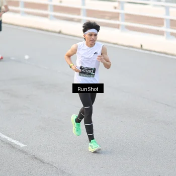 Runner Photo 6816192