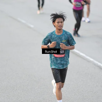 Runner Photo 6816205