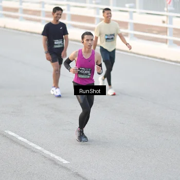 Runner Photo 6816219