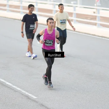 Runner Photo 6816220