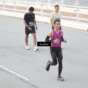 Runner Photo 6816227