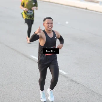 Runner Photo 6816258
