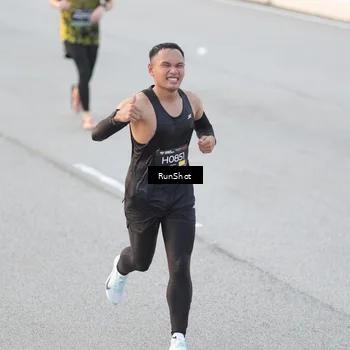 Runner Photo 6816262