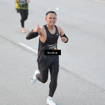 Runner Photo 6816263