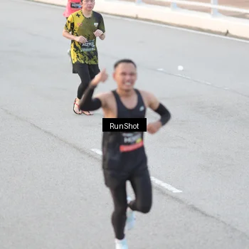 Runner Photo 6816287