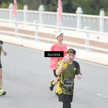 Runner Photo 6816289