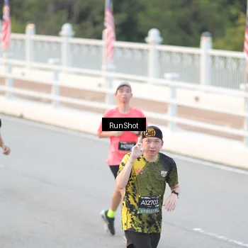 Runner Photo 6816290
