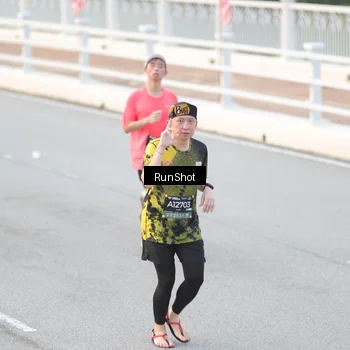 Runner Photo 6816291
