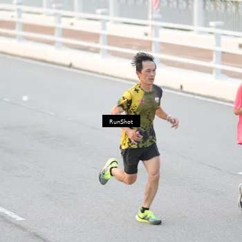 Runner Photo 6816296