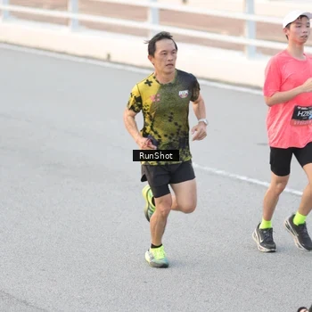 Runner Photo 6816301