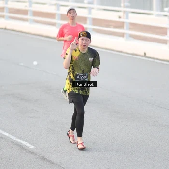Runner Photo 6816303