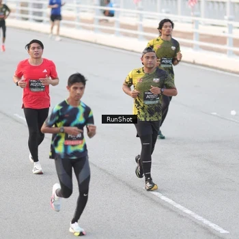Runner Photo 6816308