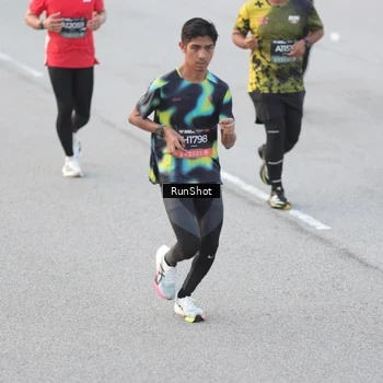 Runner Photo 6816316
