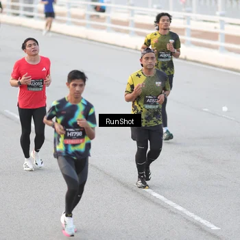 Runner Photo 6816327
