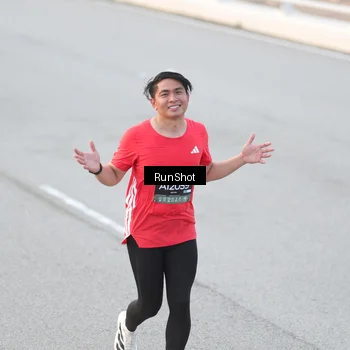 Runner Photo 6816331