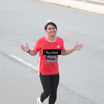 Runner Photo 6816333