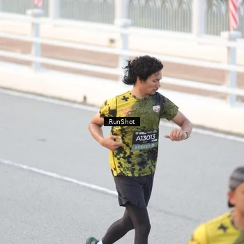 Runner Photo 6816342
