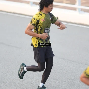 Runner Photo 6816347