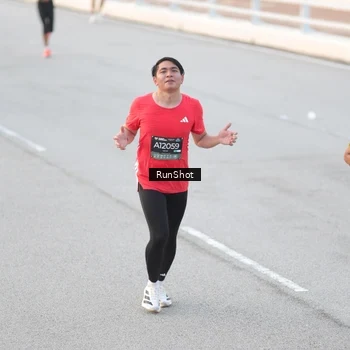 Runner Photo 6816349