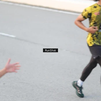 Runner Photo 6816350