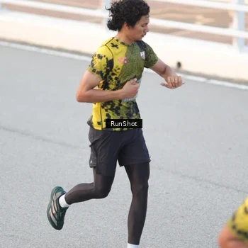Runner Photo 6816379