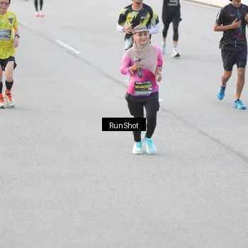 Runner Photo 6816436