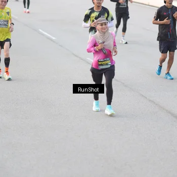 Runner Photo 6816440