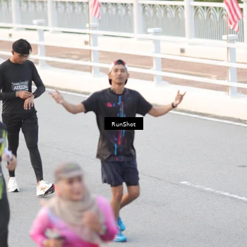 Runner Photo 6816468