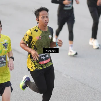 Runner Photo 6816494