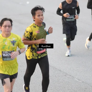 Runner Photo 6816495