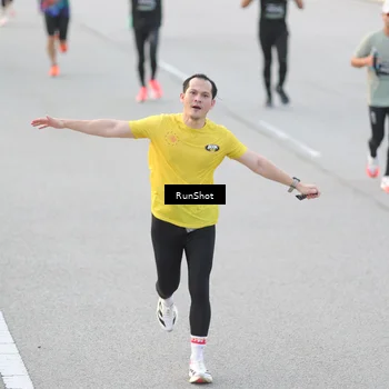 Runner Photo 6816511