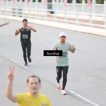 Runner Photo 6816520