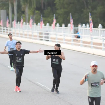 Runner Photo 6816535