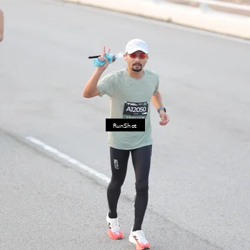 Runner Photo 6816543