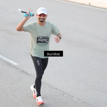 Runner Photo 6816548
