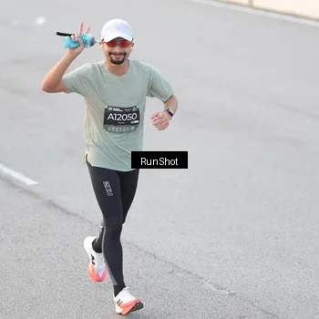 Runner Photo 6816550